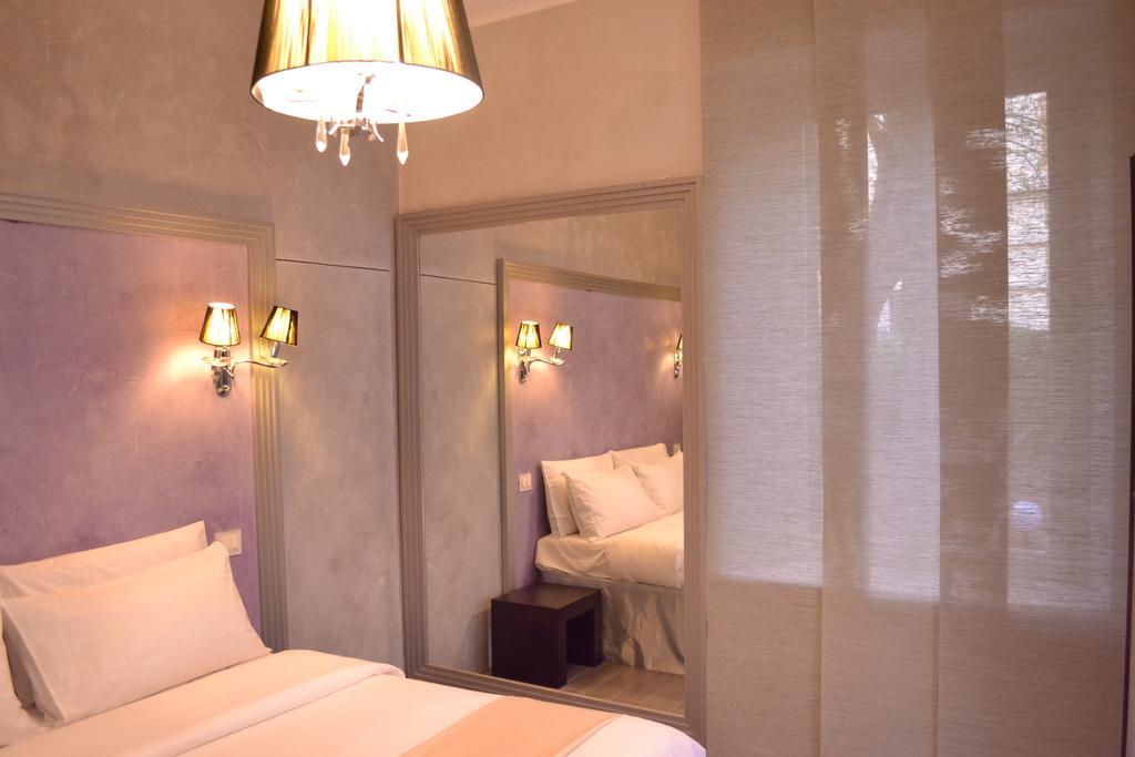 Tiburtina House Hotel Rome Bagian luar foto